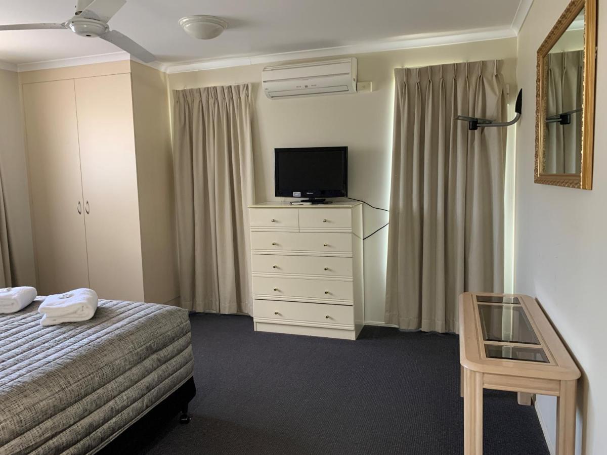 Biloela Palms Motor Inn Exteriér fotografie