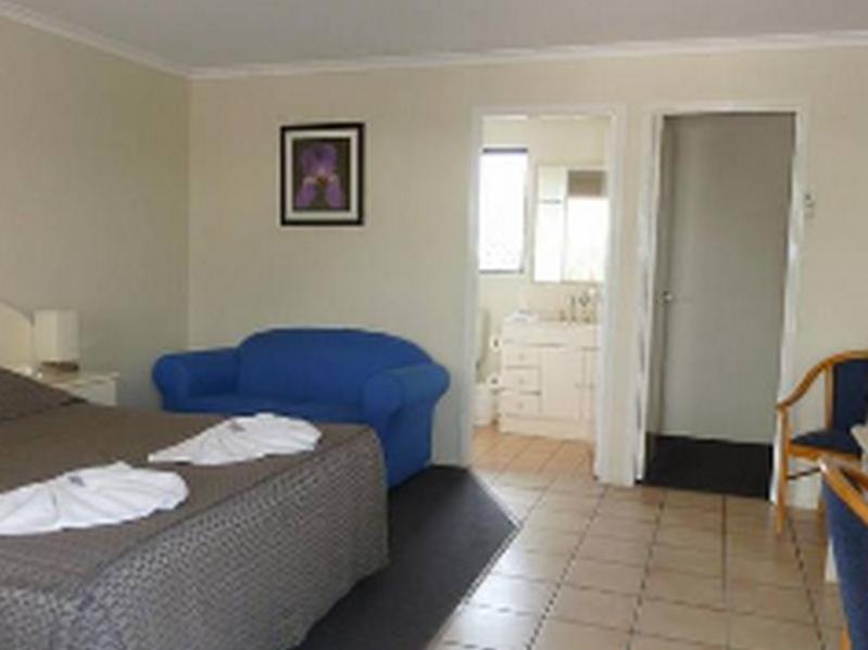 Biloela Palms Motor Inn Exteriér fotografie