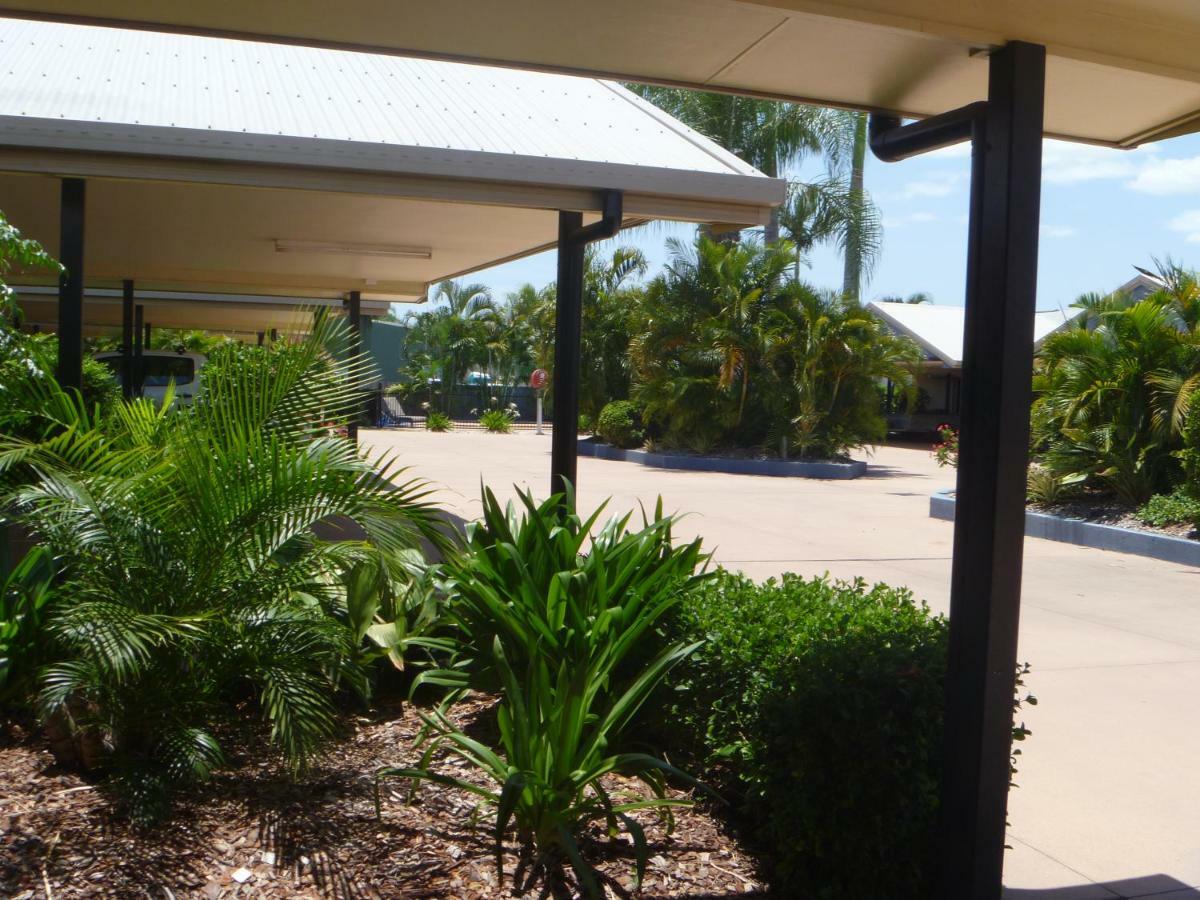 Biloela Palms Motor Inn Exteriér fotografie