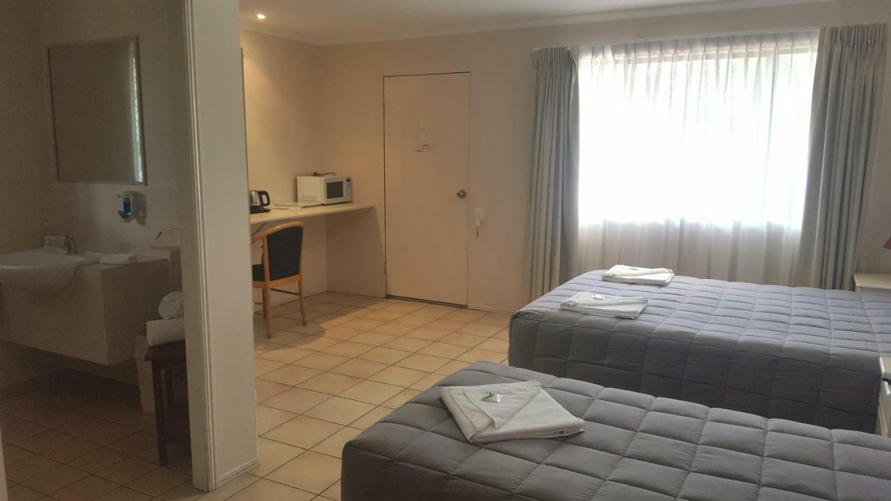 Biloela Palms Motor Inn Exteriér fotografie
